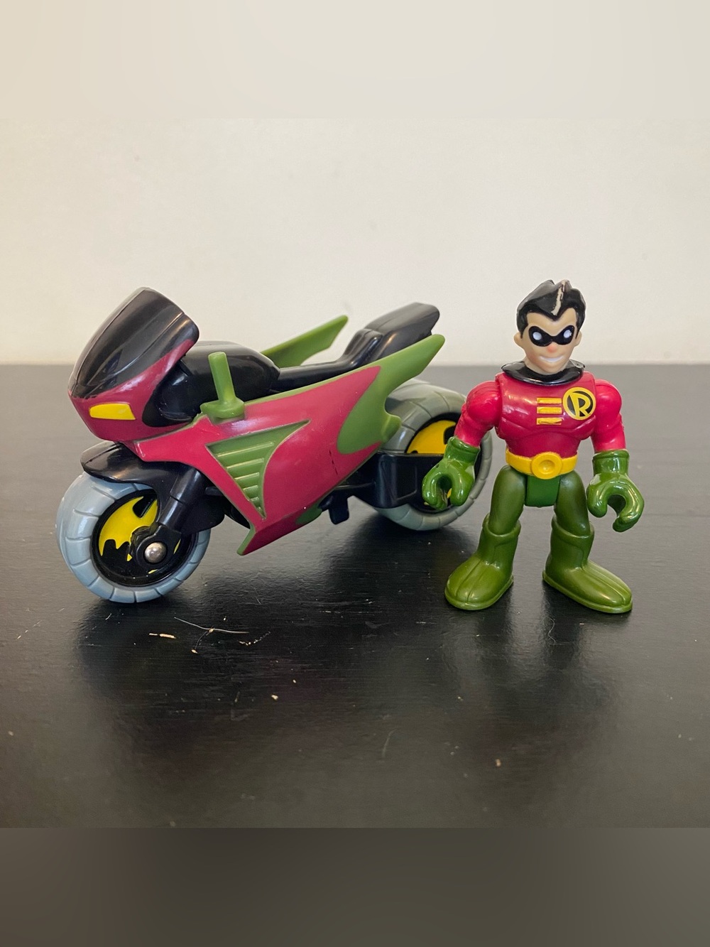 Fisher Price Imaginext DC Super Friends Robin & Cycle Motorcycle Action Figure